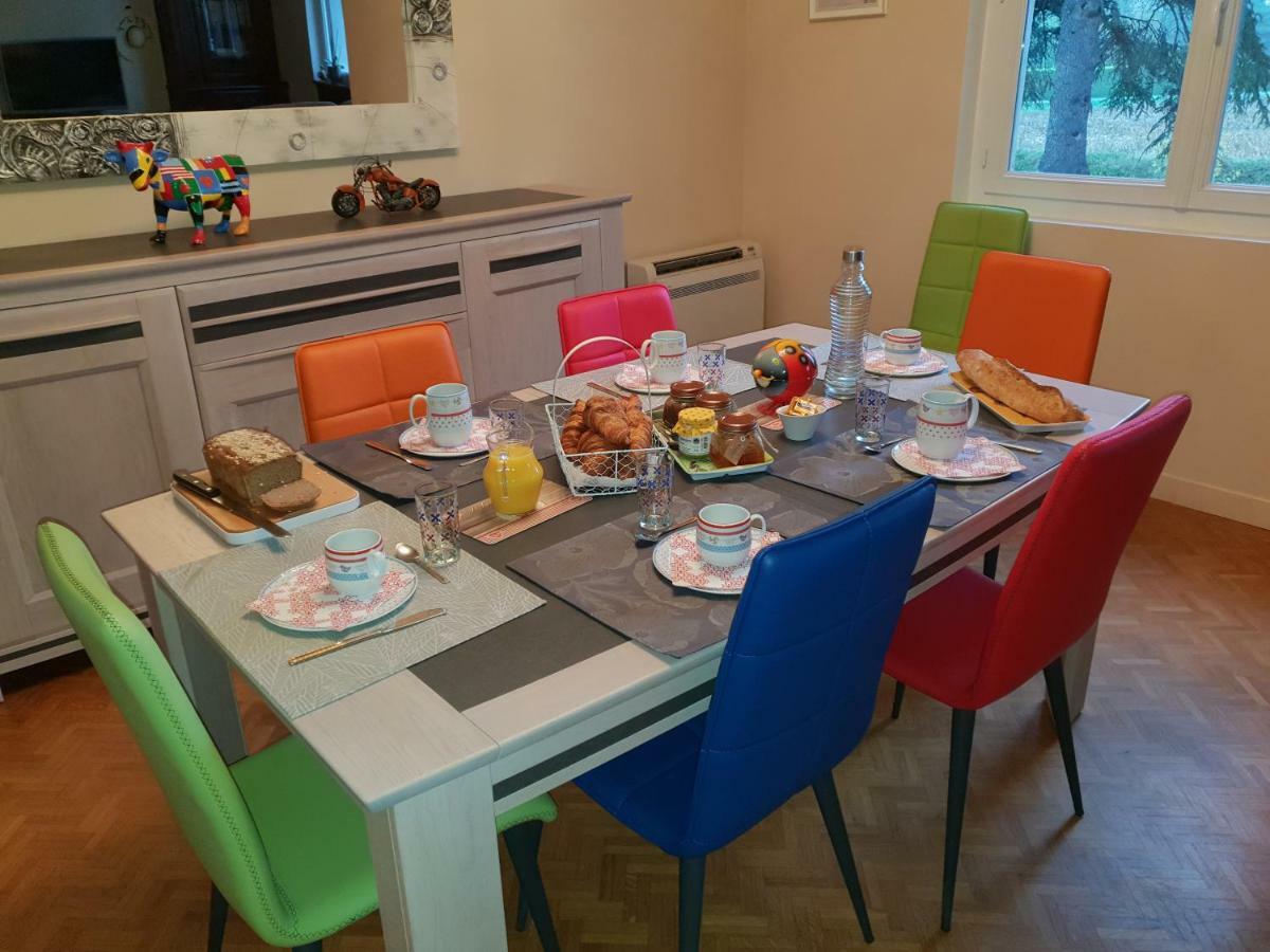Bed and Breakfast Le Nid De L'Ecureuil Brens  Zewnętrze zdjęcie